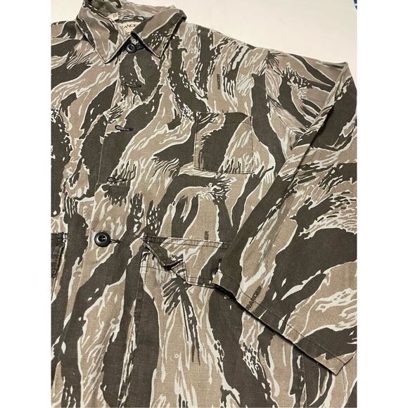 Vintage Ranger Camo Shirt L Men's Button-Front Hunting Camouflage 80s A34 - Picture 2 of 7